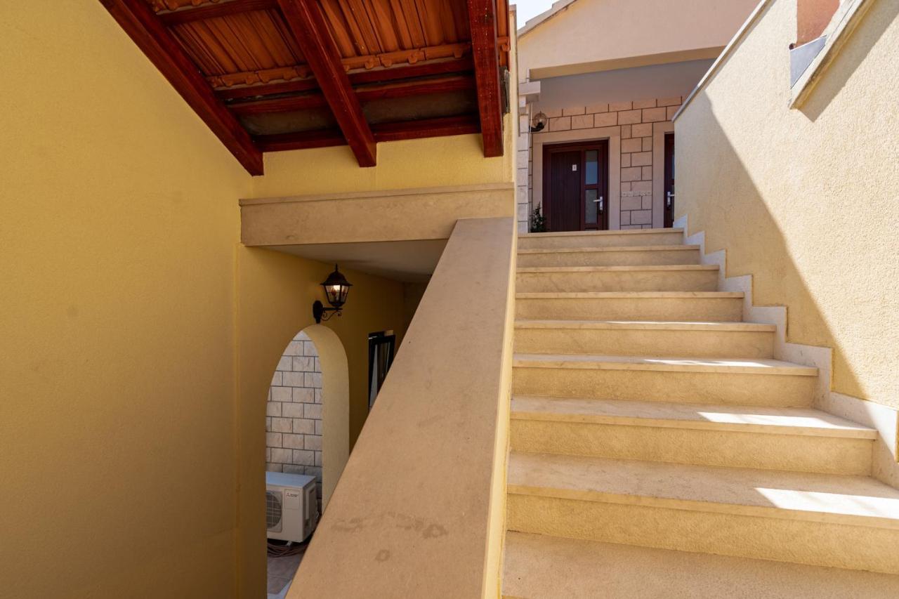 Villa Ana Zrnovo Exterior foto